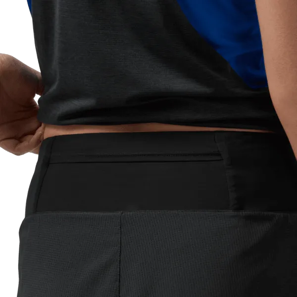 On Women's Race Shorts