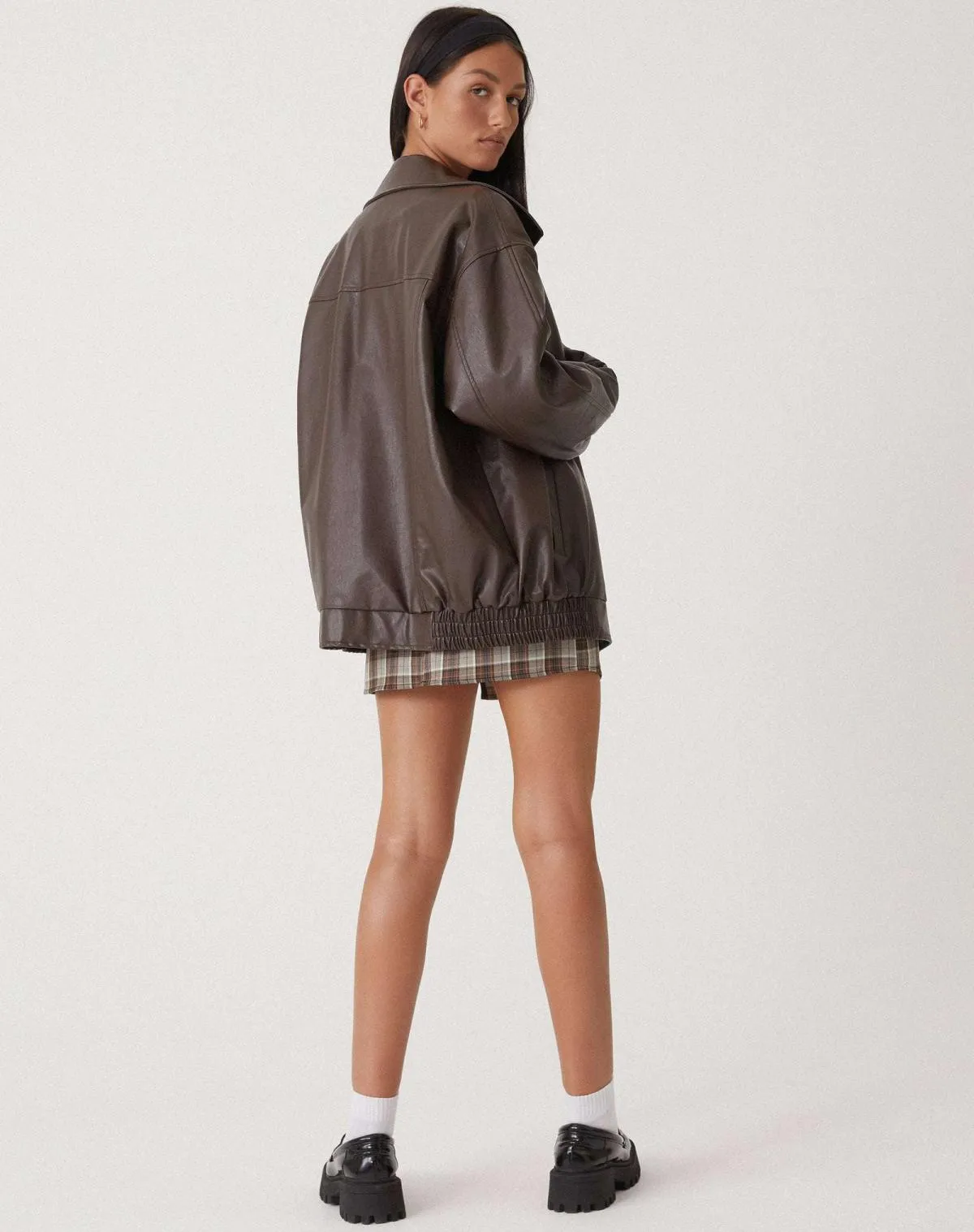 Oversized Leather Jacket for Women – Timeless Elegance and Comfort