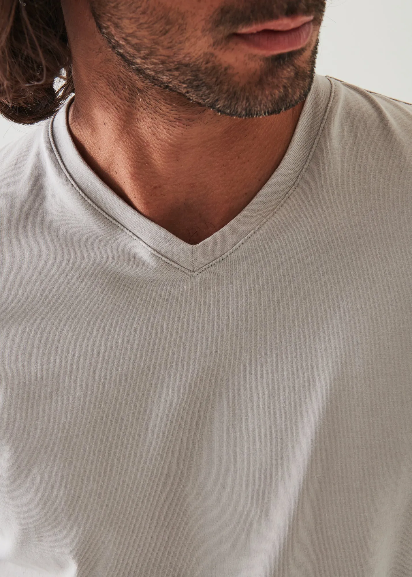 Patrick Assaraf Peruvian Pima Cotton SS V-Neck T-Shirt