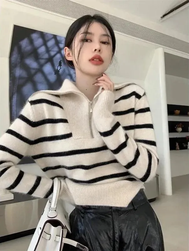 PHARAH | STRIPED ZIPPER SWEATER