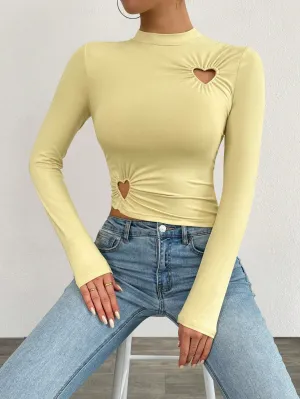 Raffinéa Minimalist Style Heart Metal Decoration Solid Color Tight Round Neck Stretch Long Sleeved T-Shirt Valentine's Day