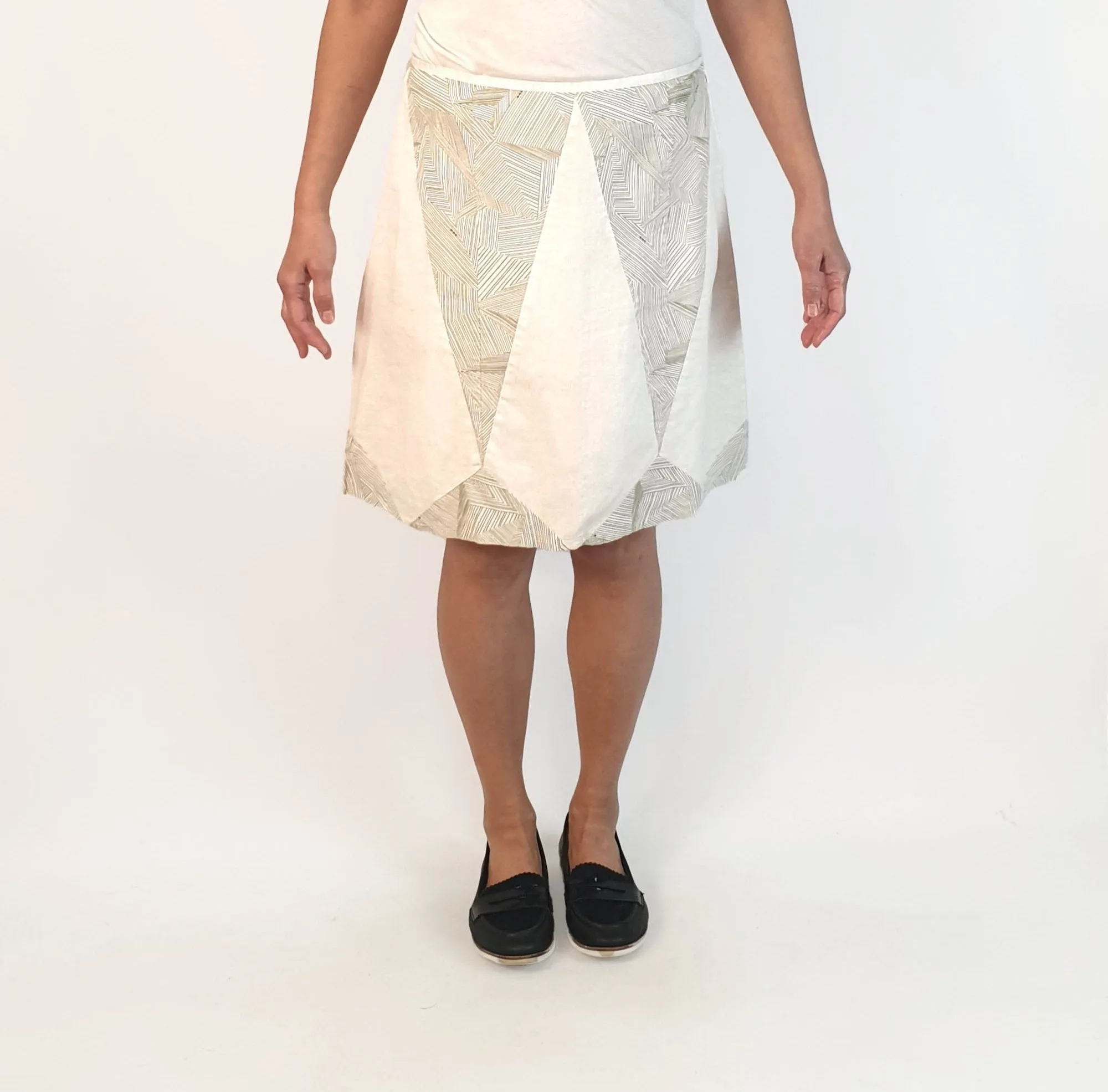 Skunkfunk white and striped print skirt size S