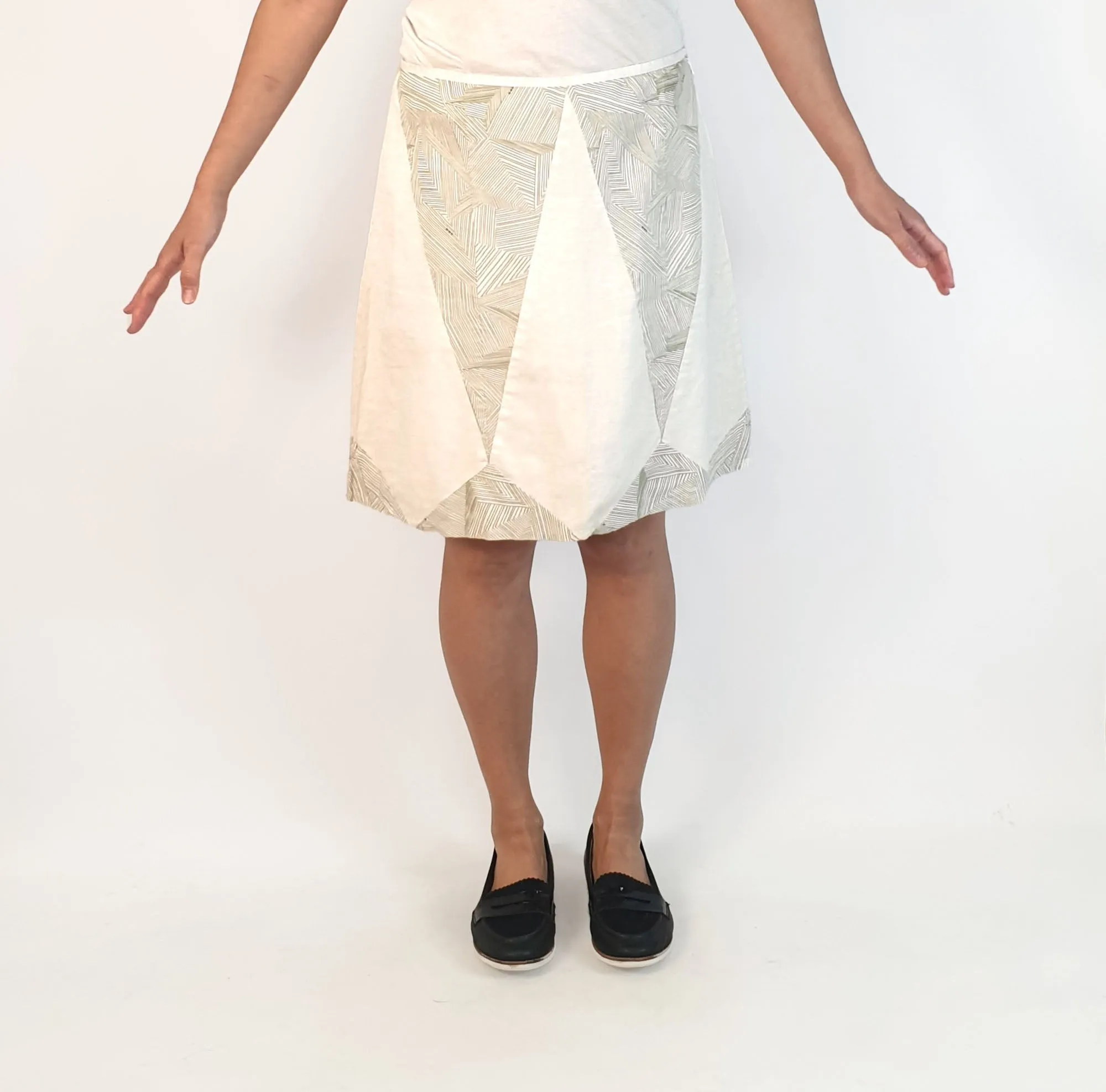 Skunkfunk white and striped print skirt size S