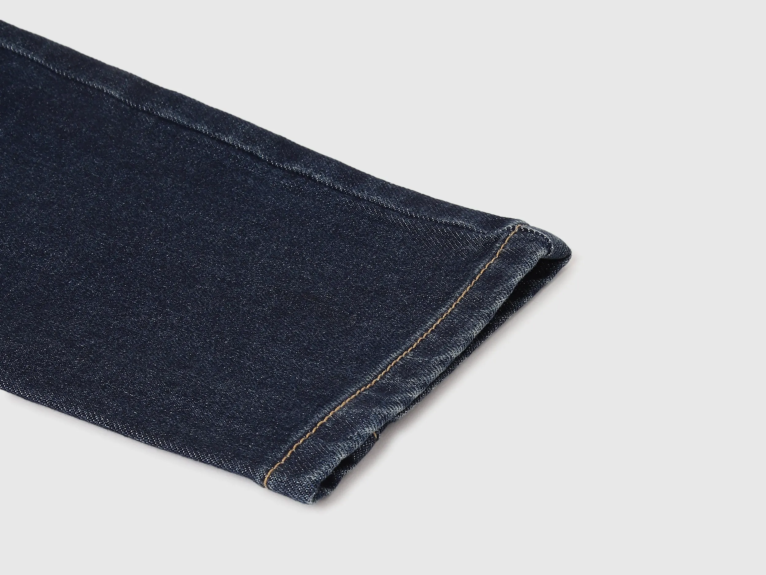 Solid Straight Fit Jeans