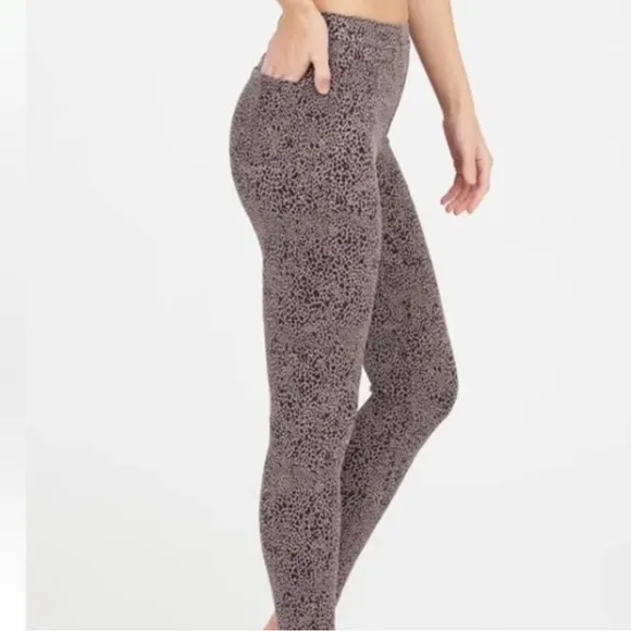 Spanx Dessert Dots Leggings