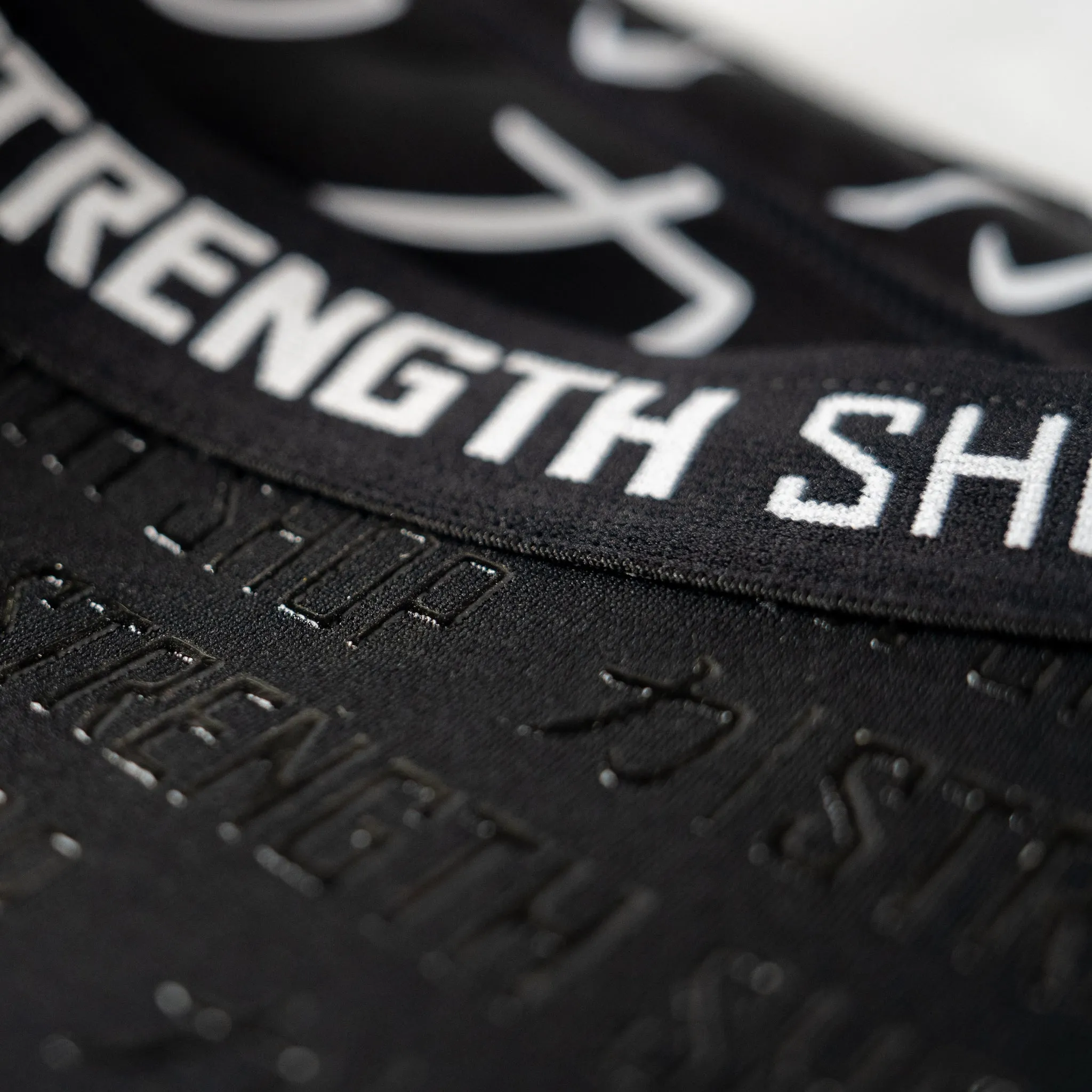 Strongman Grip Shorts – 2.5mm Neoprene