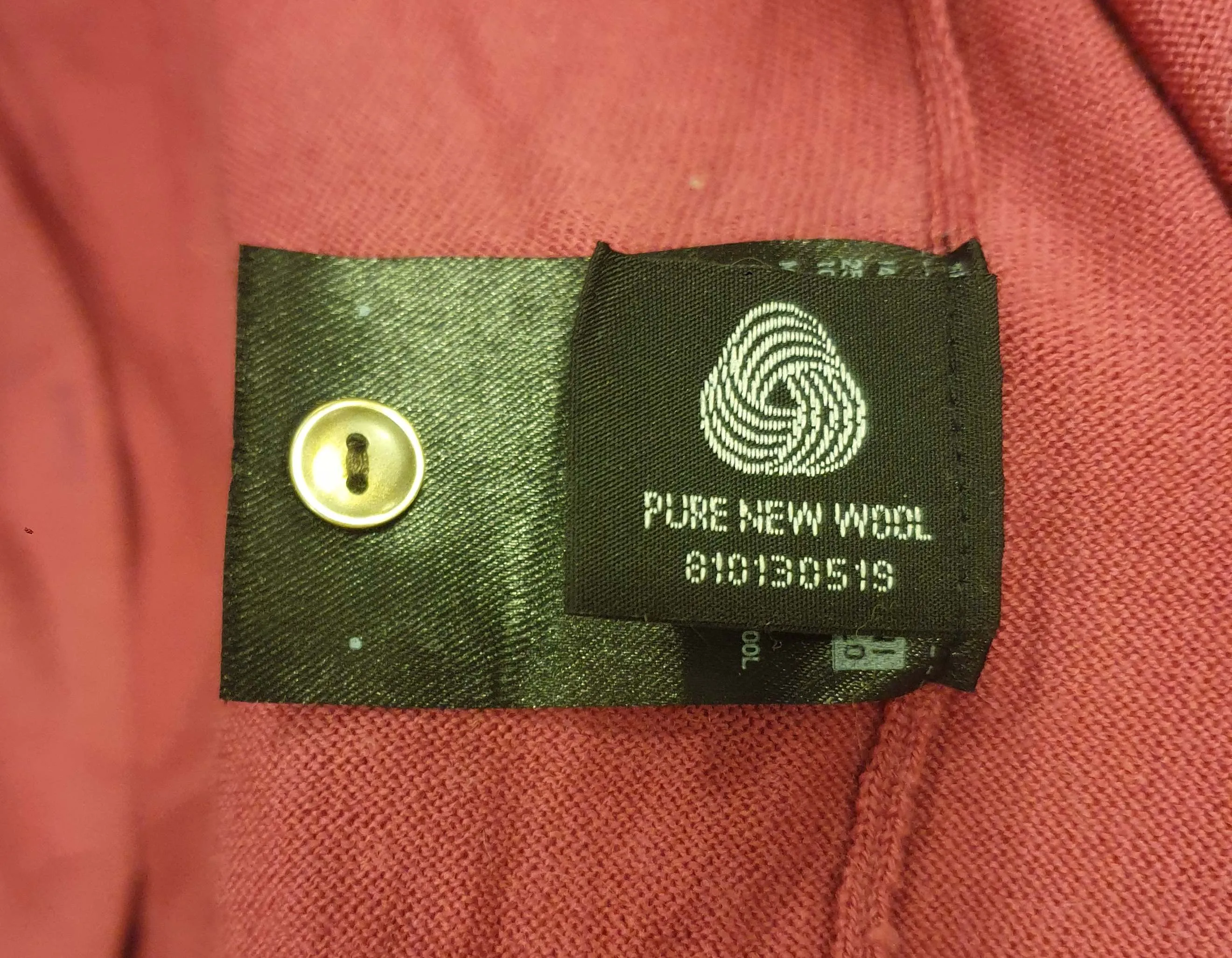 Uniqlo pink 100% wool cardigan size XS, fits 6-8