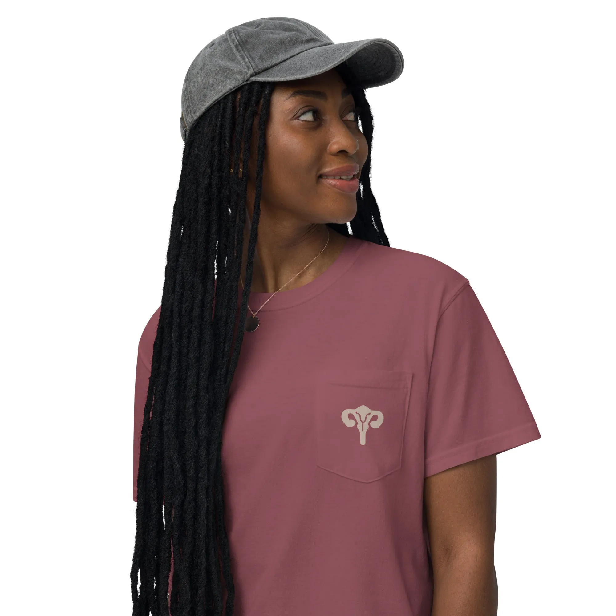 Unisex Garment-dyed Uterus Pocket Tshirt
