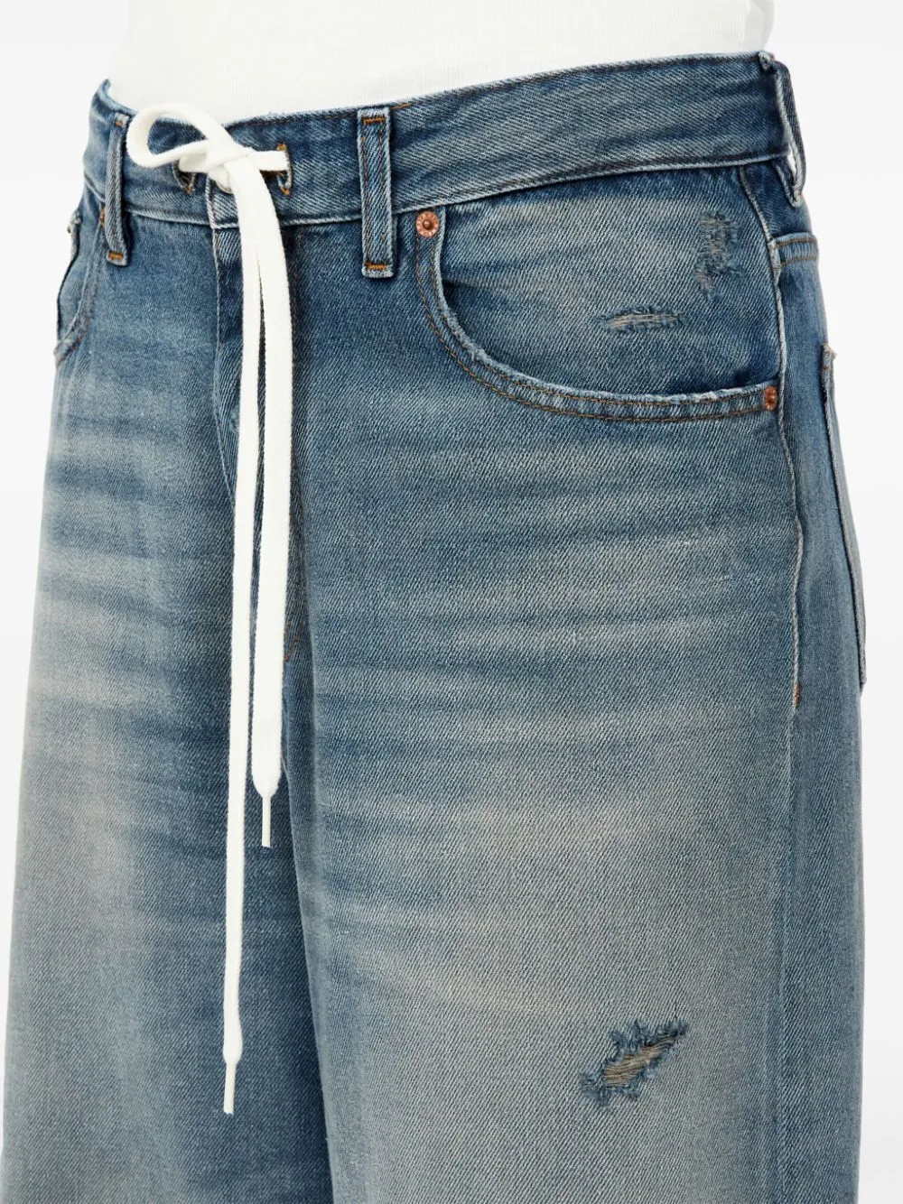 Wide-leg denim jeans