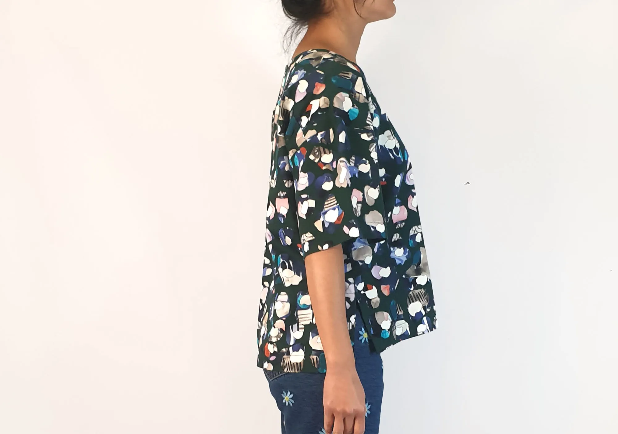 Wolf & Mishka green unique print oversize top size S