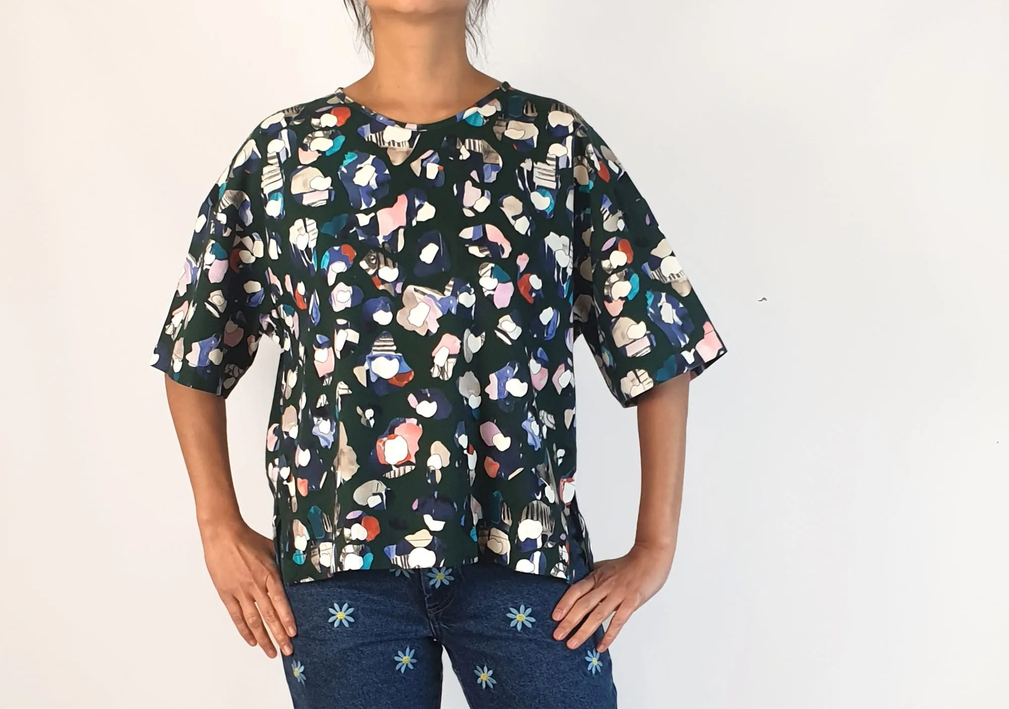 Wolf & Mishka green unique print oversize top size S