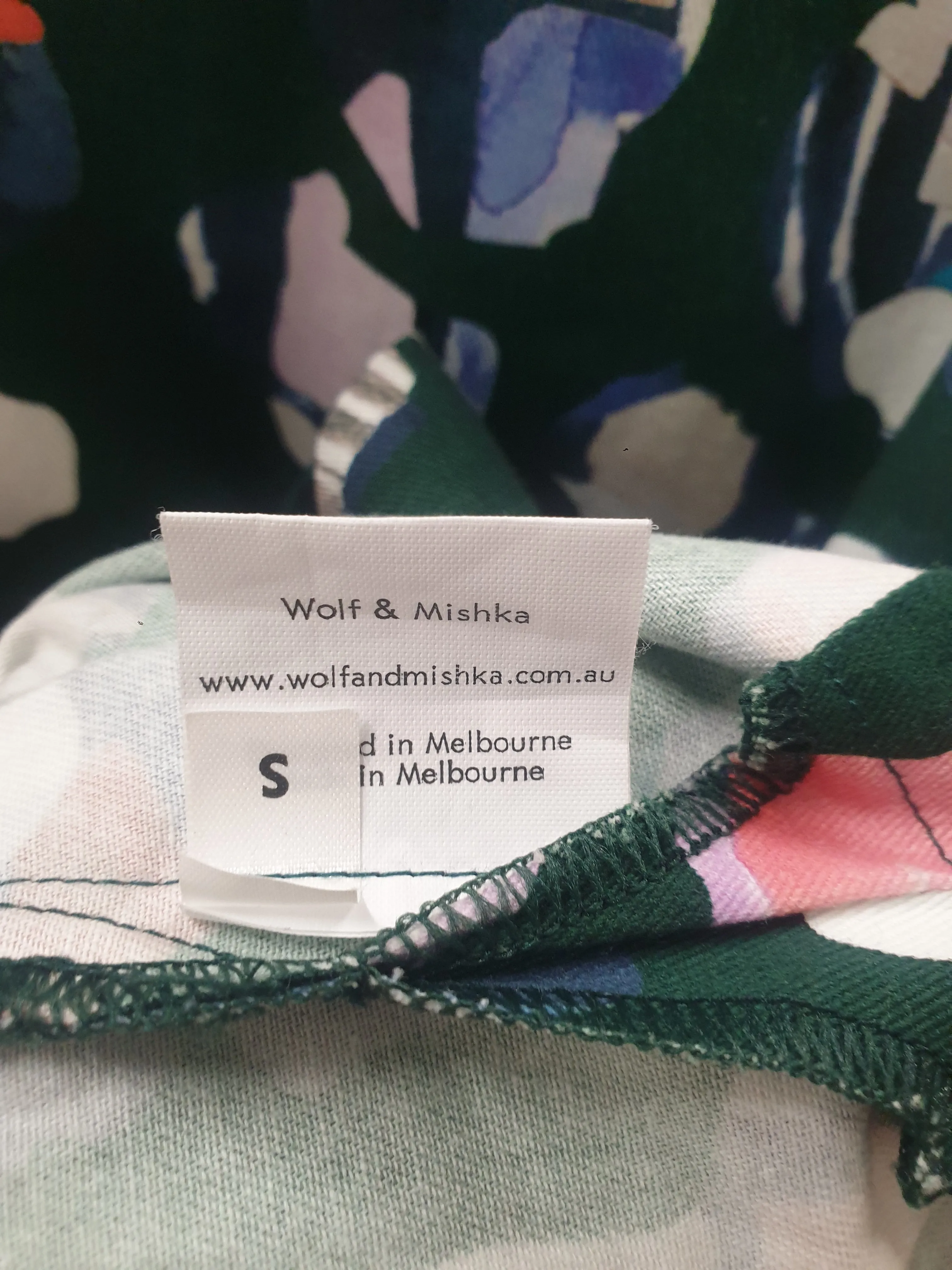 Wolf & Mishka green unique print oversize top size S