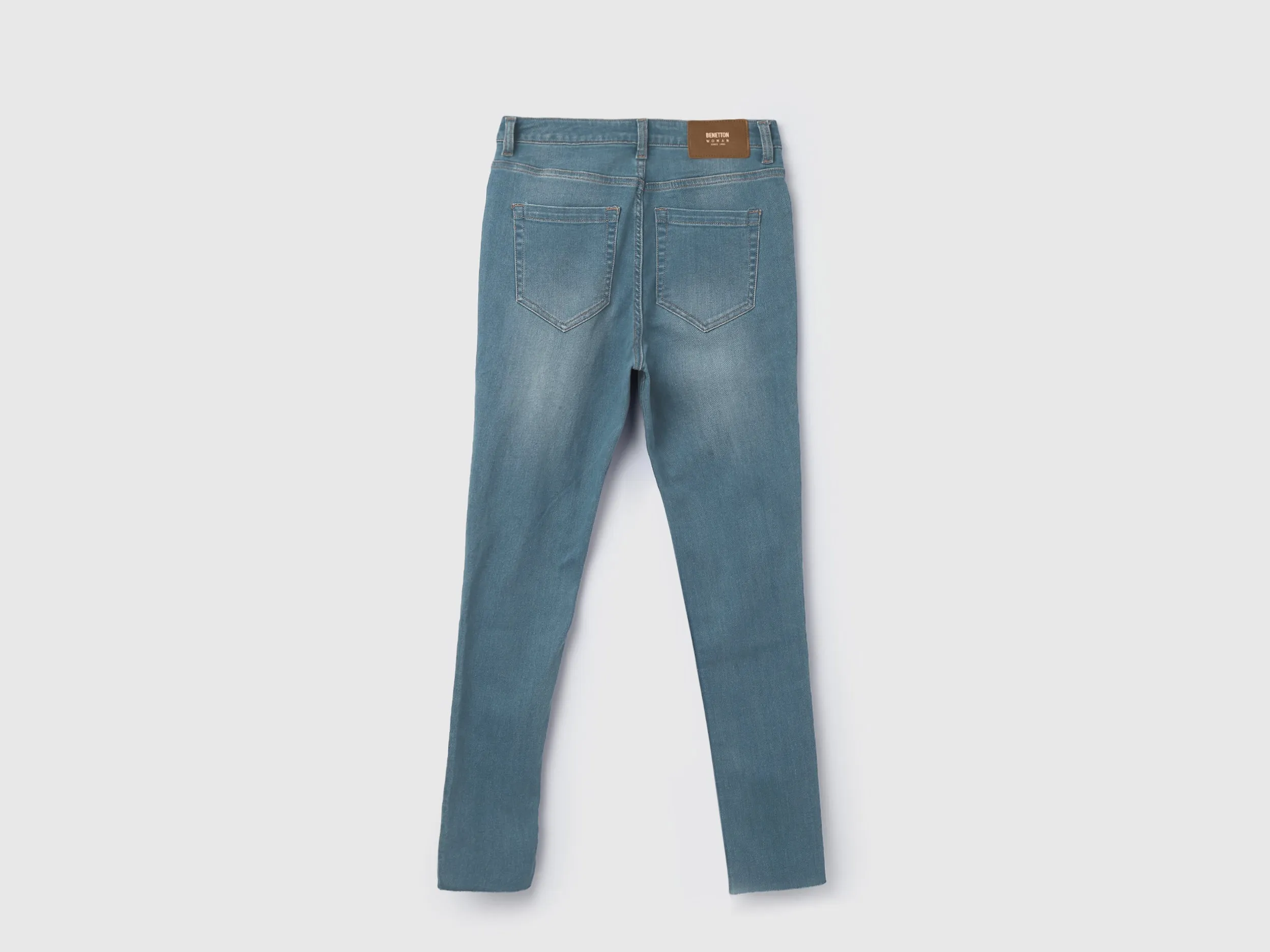 Women's Solid Skinny Fit Jeans